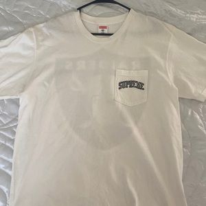 *Fast Shipping* Supreme x NFL Raiders Shirt